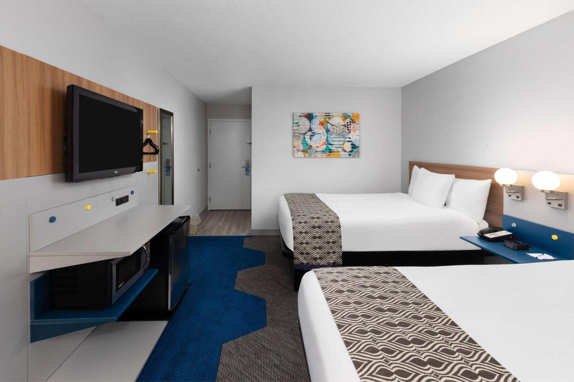 Microtel Inn Bowling Green Exterior photo