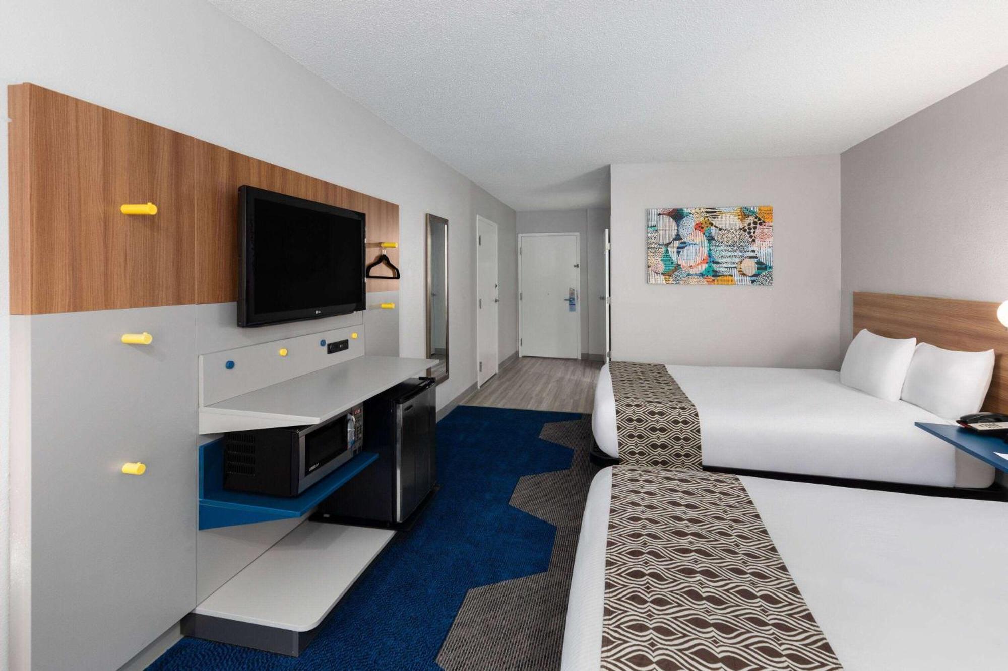 Microtel Inn Bowling Green Exterior photo